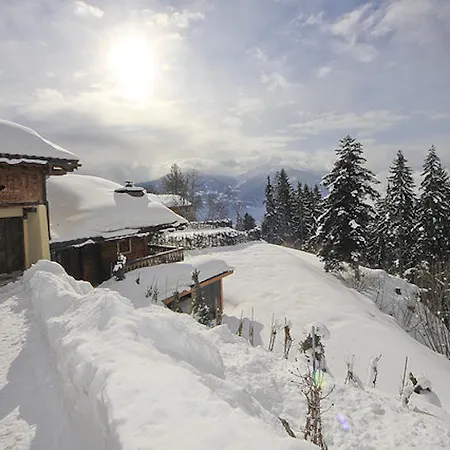 El Condor シャレー クラン